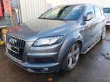 Audi Q7 Sline - Audi Q7: Sline