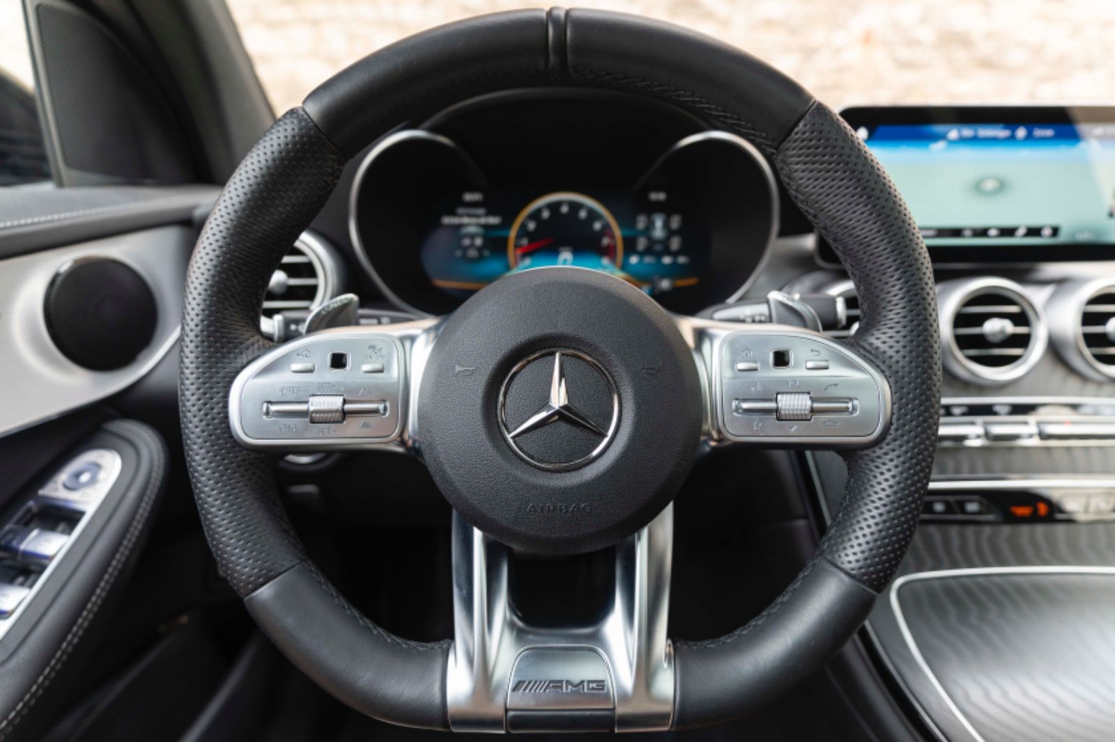 Fahrzeugabbildung Mercedes-Benz GLC 43 4MATIC AMG Head Up ACC 360 Pano Led Navi