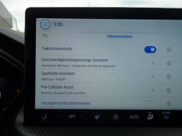 Bild 20 Ford Kuga 2.5 FHEV 190PS ST-Line PDC Kamera Navi
