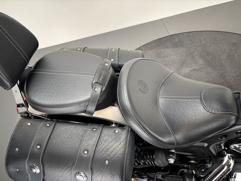 Fahrzeugabbildung Indian SCOUT *TOP-ZUSTAND *LEDER-TASCHEN