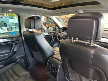 MYAUTOCENTER – Gebraucht- und Jahreswagen mit Werkstattservice in Pfaffenhofen Volkswagen Touareg *MEMORY*PANO*KEYLESS*AHK*StandHZ*PDC*