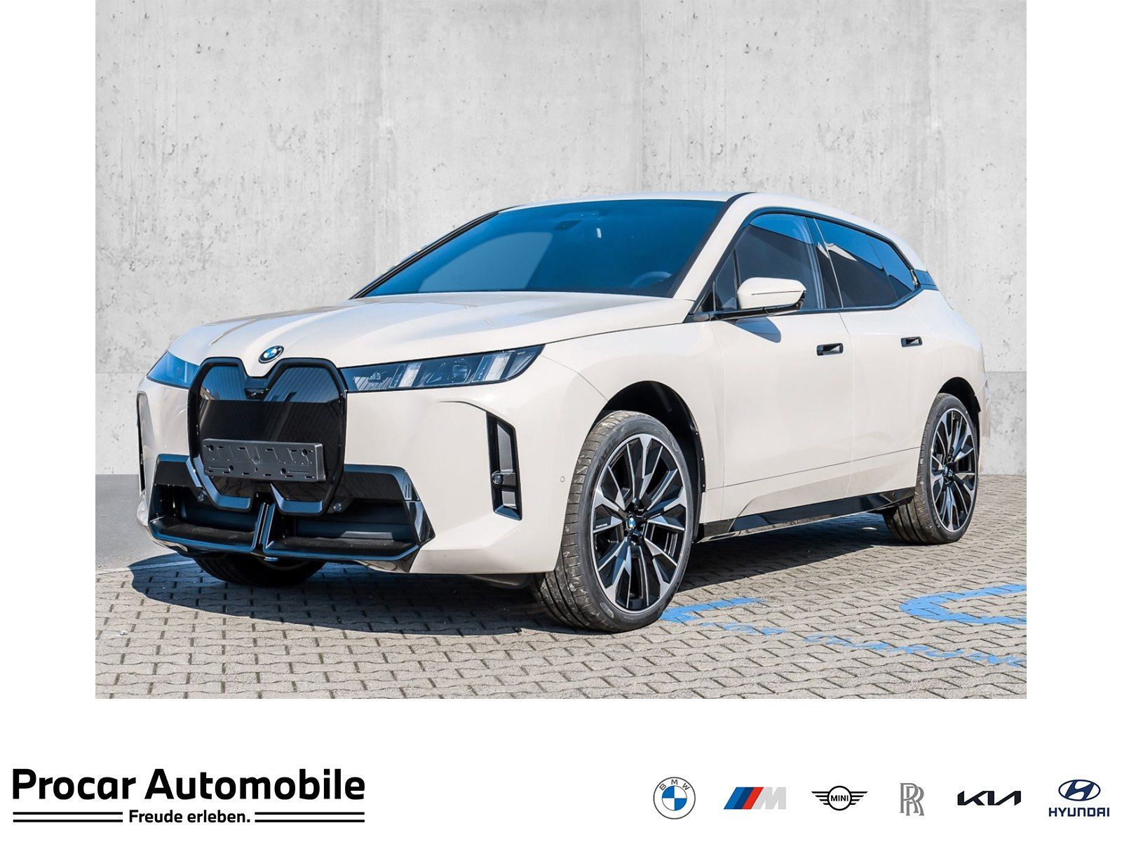 BMW iX - Bild 1