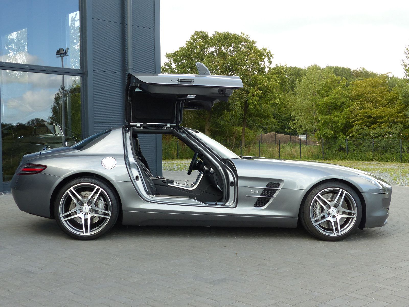 Fahrzeugabbildung Mercedes-Benz SLS AMG Coupe