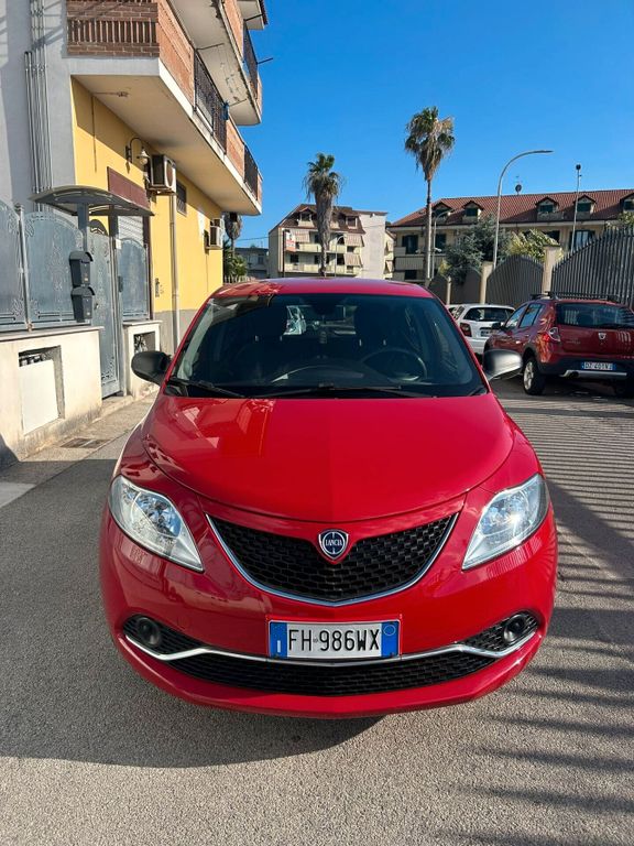 Image of Lancia Ypsilon