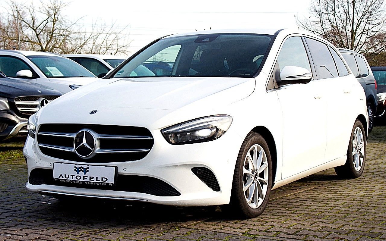 MERCEDES-BENZ B 220 4M PROGRESSIVE/VOLL SHEFT/LED/NAVI/WIDE