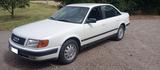 Audi 100 - weiße Audi 100