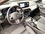 BMW 520d Touring LiveCockpitProf Head-Up Kamera LED - BMW 520 Gebrauchtwagen in Stuttgart