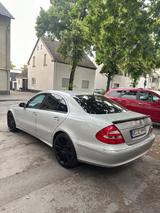 Mercedes-Benz 2.6 petrol ps 200 W211 - Mercedes-Benz 240 aus 2003