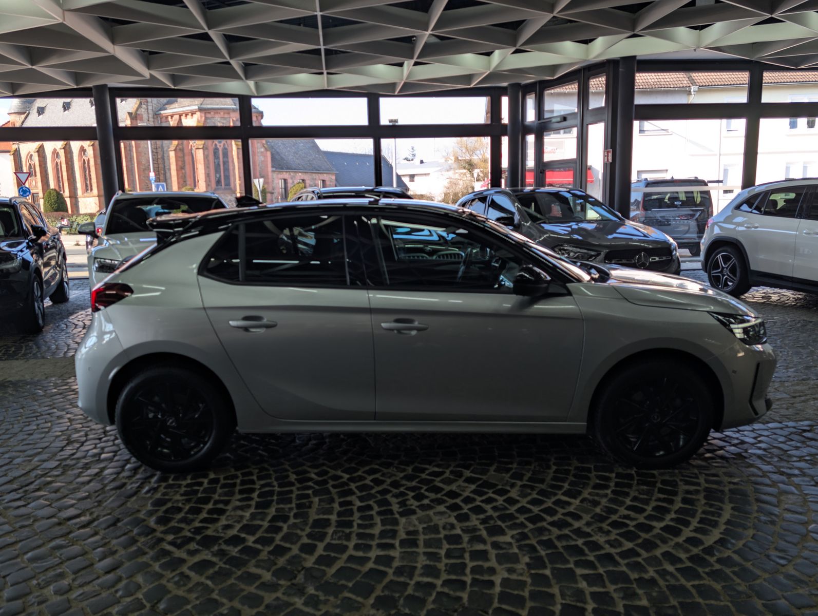 Fahrzeugabbildung Opel Corsa F 1.2T GS TECH INFOTAIN COMFORT LED KAM LH