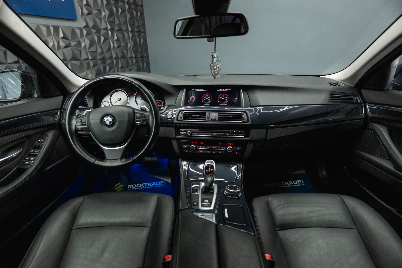 Fahrzeugabbildung BMW 535i Sport Limousine *20Zoll*REMUS*Eibach*380PS*