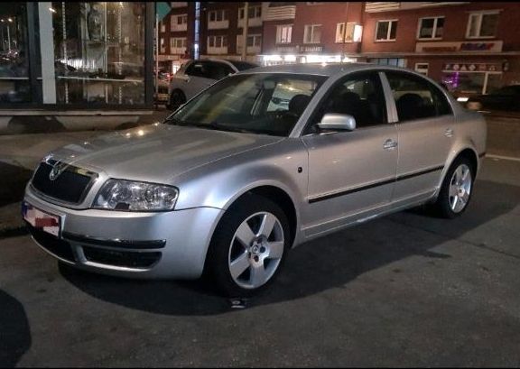 Skoda Octavia superb 2.5 TDI AHK TÜV