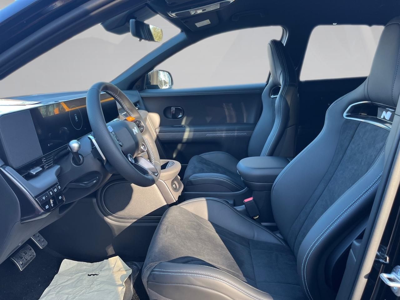 Fahrzeugabbildung Hyundai IONIQ 5N *Sitz-Paket* *CARPLAY*NAVI*SHZ*LHZ