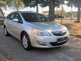 Opel Astra J Sports Tourer Design Edition - Opel Astra: Design