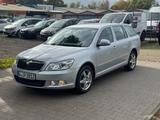 Skoda Octavia - TDI 2.0 - Skoda Octavia aus 2012 mit Diesel-Antrieb: Limousine