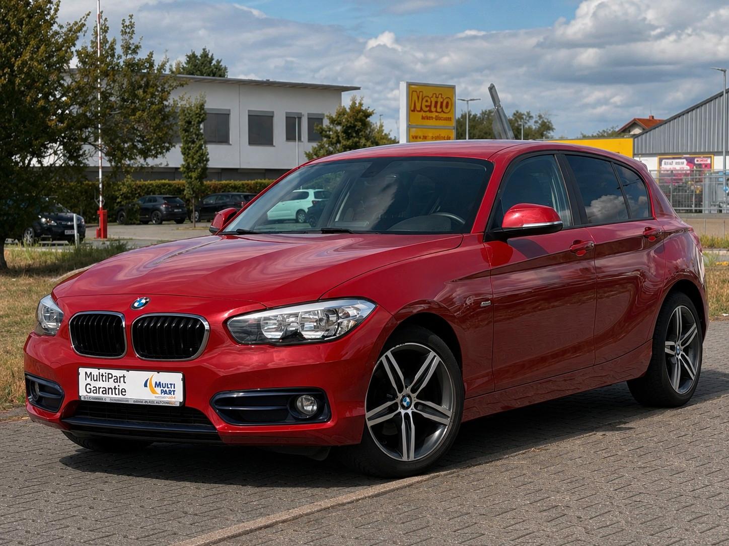 BMW 118 i Sport Line*NAVI*SHZ*18"*LED*
