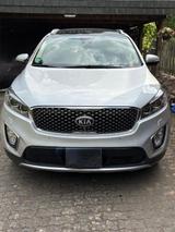Kia Sorento 2.2 CRDi AWD Platinum Edition Automa... - Kia Sorento: Privatanbieter