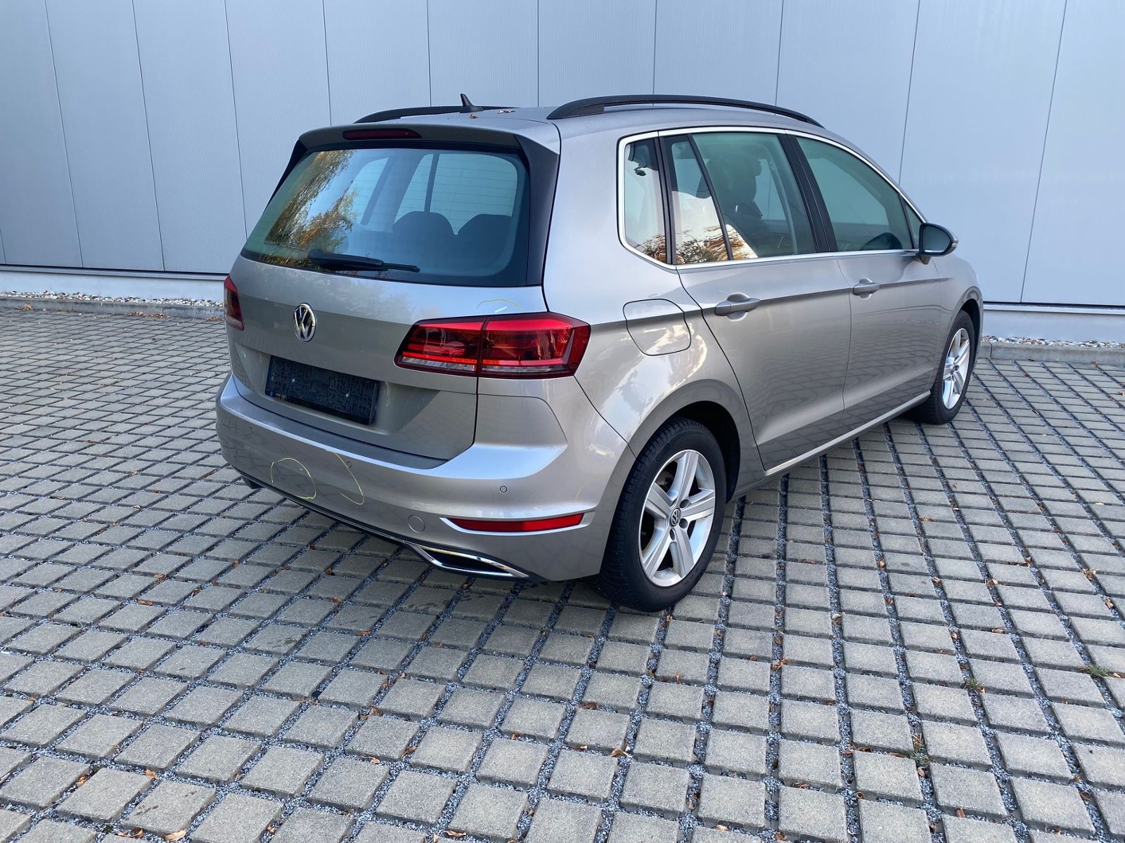 Golf Sportsvan 1.5 TSI 150 PS DSG Highline AHK/S