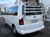 Volkswagen T5 Bus Multivan Edition 25 - Volkswagen T5 Multivan: Edition