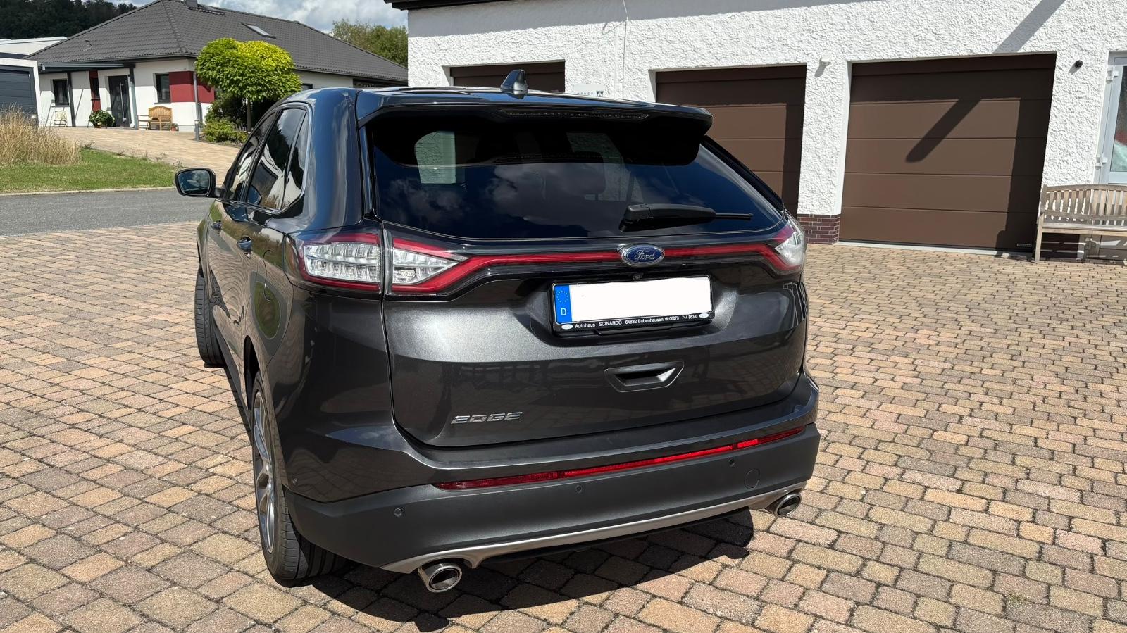 Ford Edge 2,0 l TDCi Bi-Turbo 4x4 Titanium P-Sh