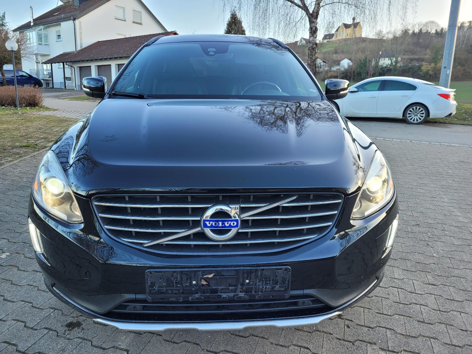 Volvo XC 60 XC60 Momentum 2WD