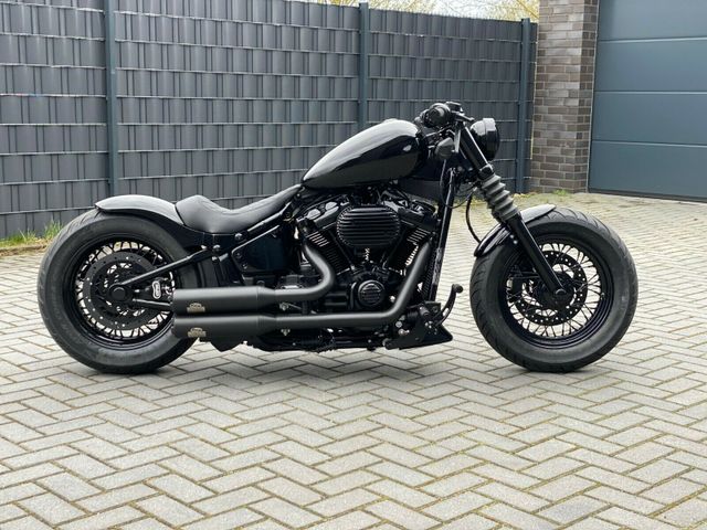 Harley-Davidson Street Bob 114",2025,NEU, Dark Parts Motorcycles