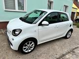 Smart Gepflegter Smart ForFour 82PS EQ Batterie 