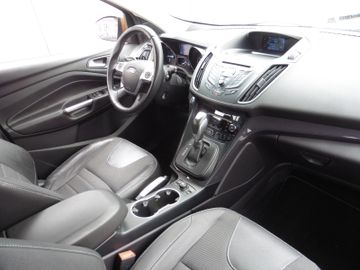 Ford Kuga - 12
