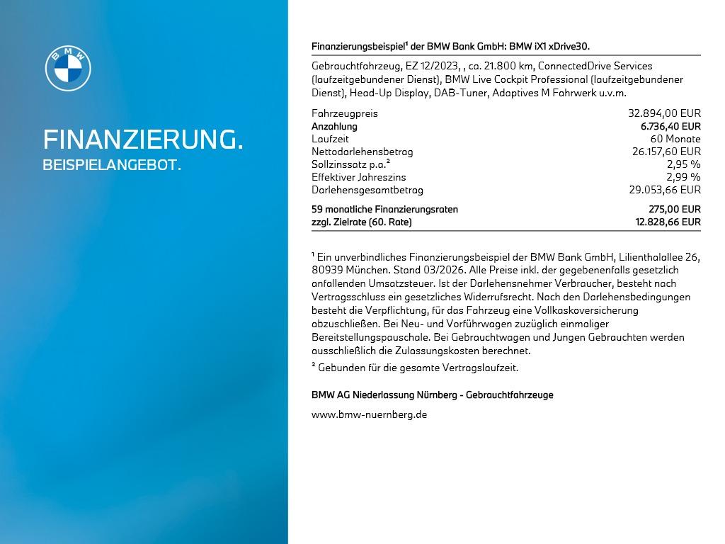 BMW iX1 xDrive30 - schwenkbare AHK, 360° Kamera & He