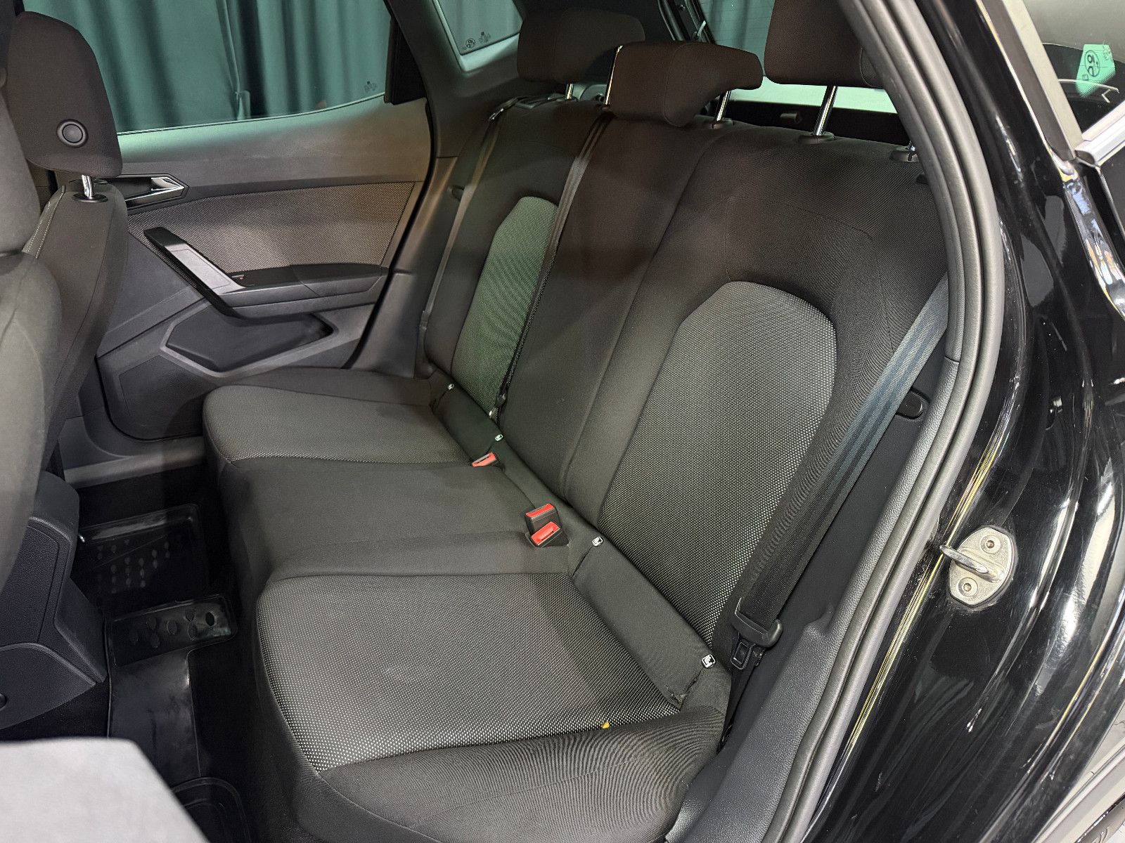 Fahrzeugabbildung SEAT Arona Xcellence|PDC|NAVI|ACC|LED