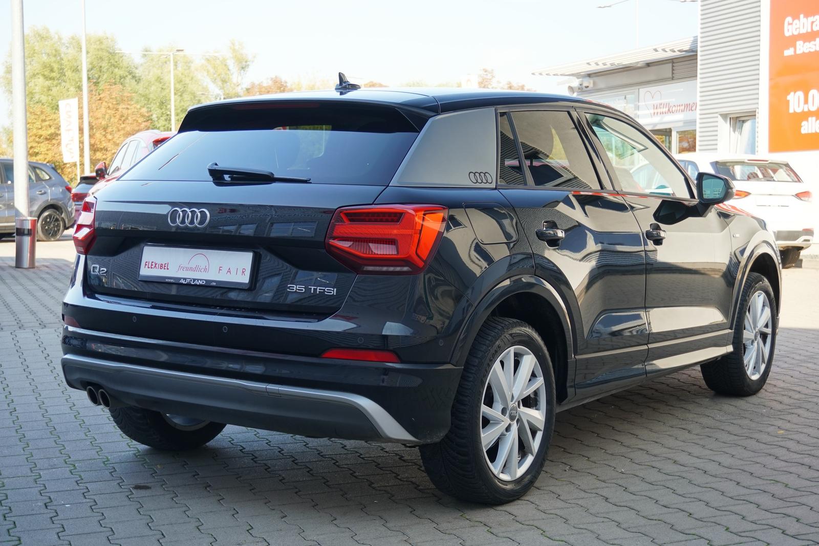 Audi Q2 35 1.5 TFSI S line LED Navi Sitzheizung AHK