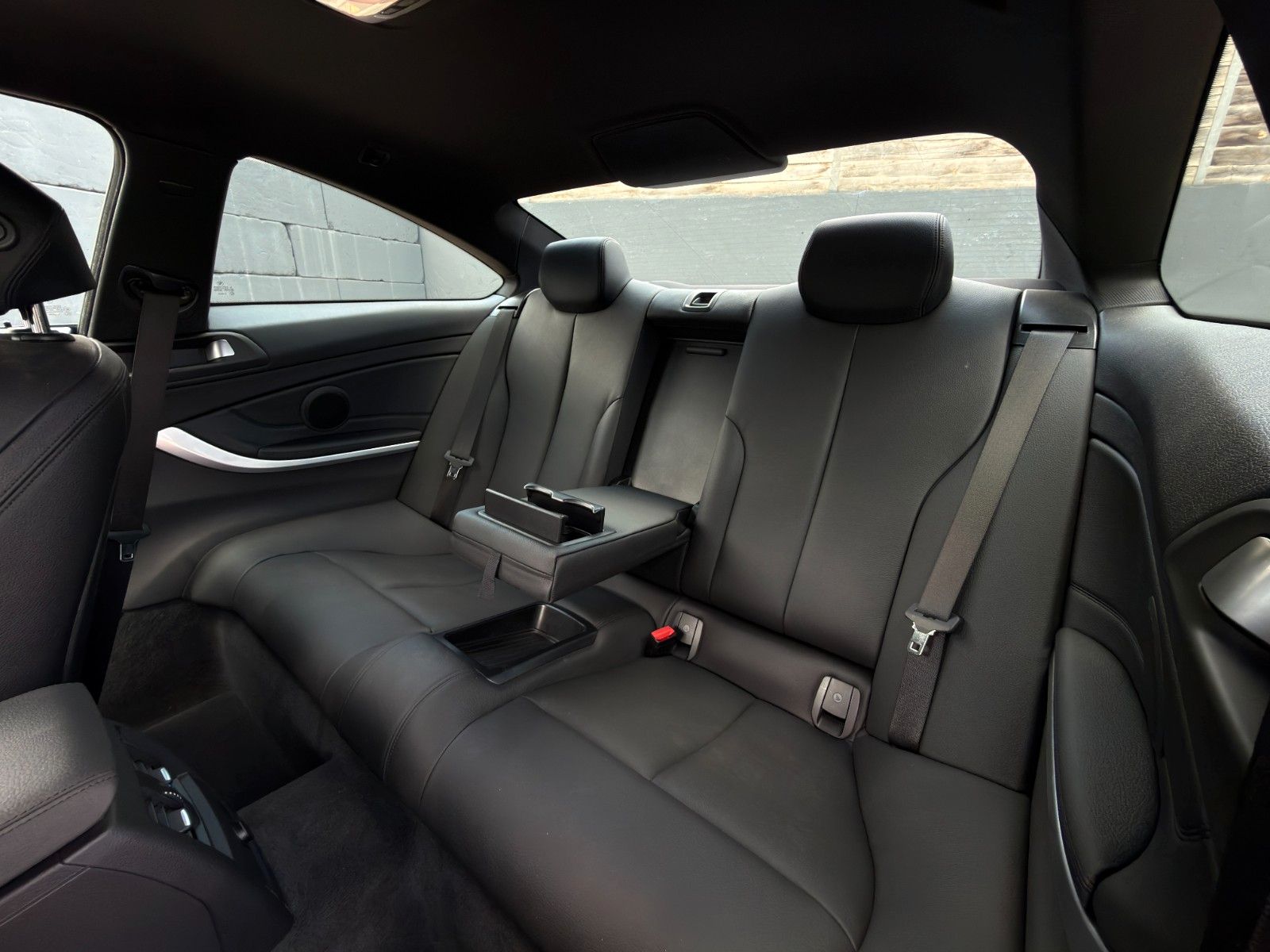 Fahrzeugabbildung BMW 420i  Coupe Sport Line Leder Tempomat HiFi SHZ