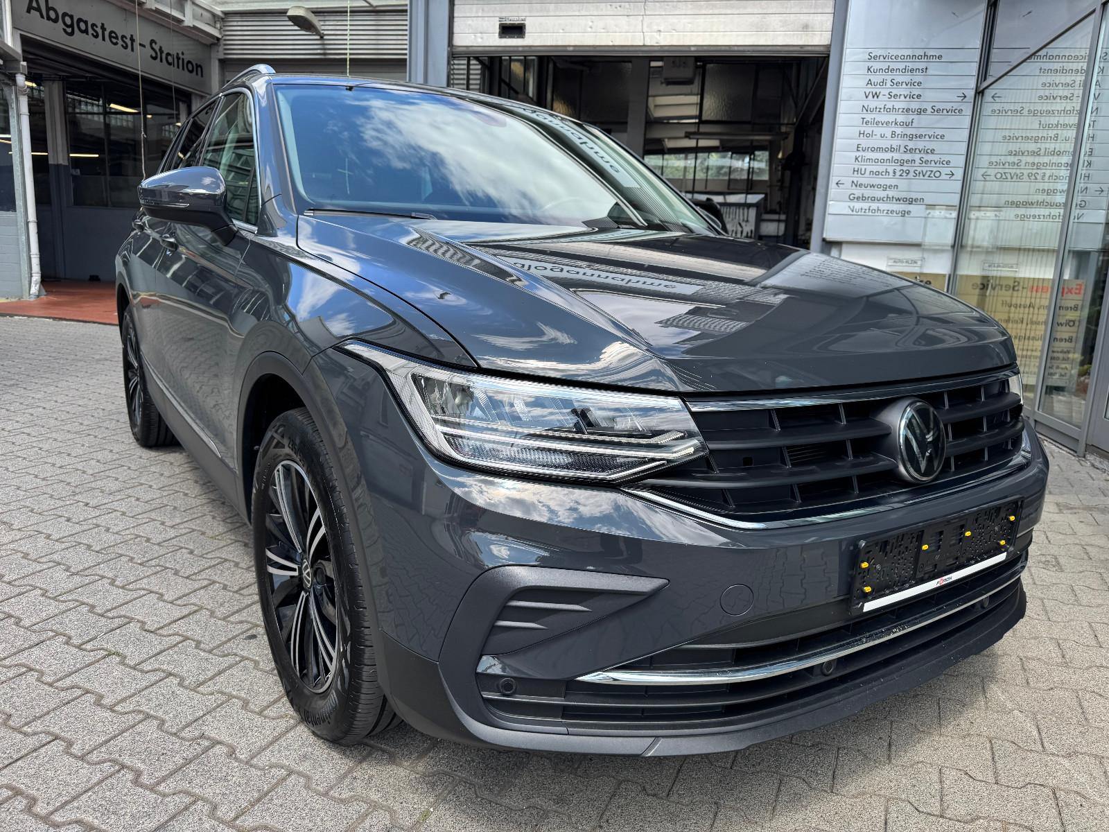 Volkswagen Tiguan Move 2.0 TDI DSG -Navi-Kamera