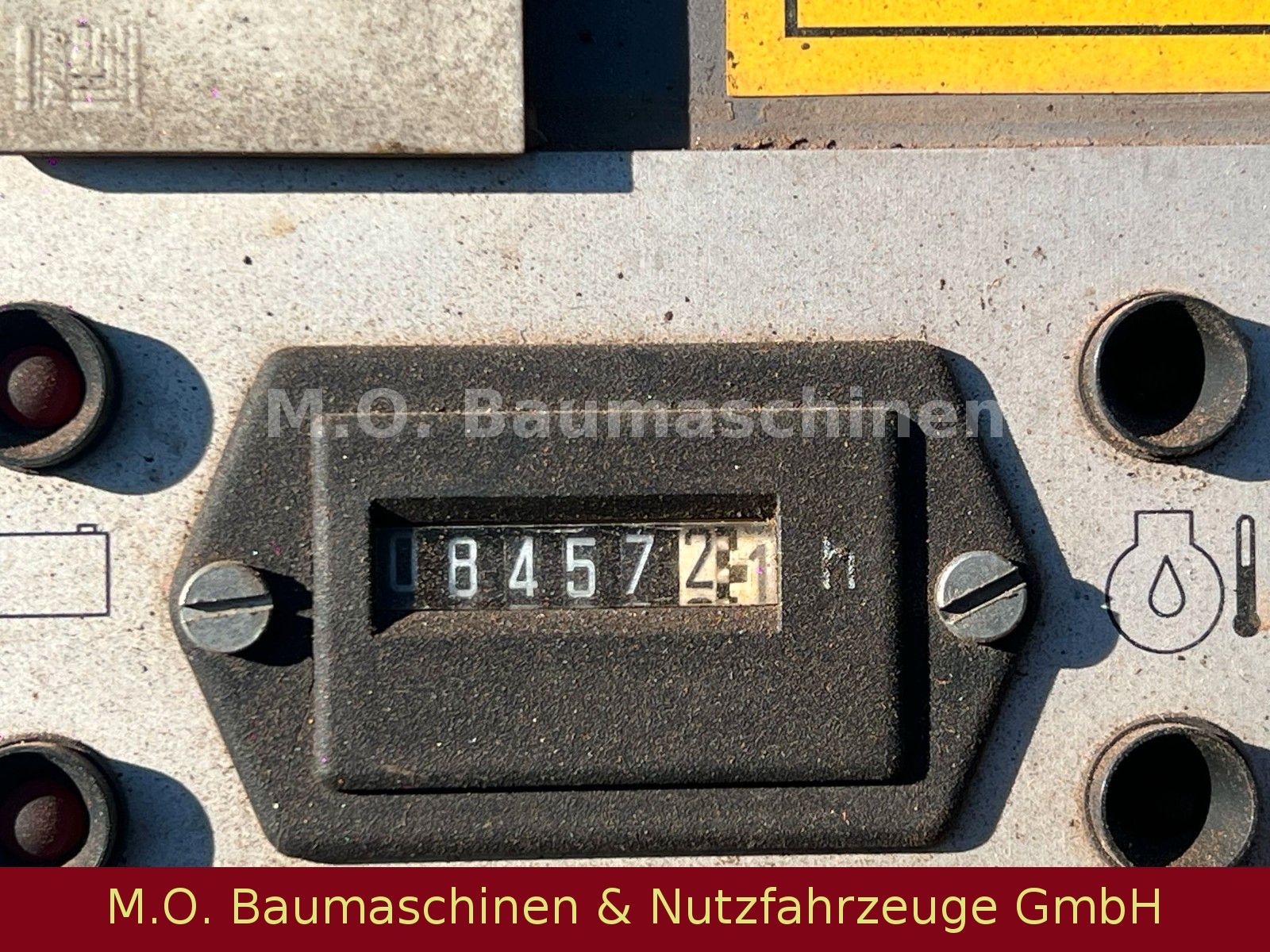 Fahrzeugabbildung Vögele S 800 / 12.AB 200 TV /