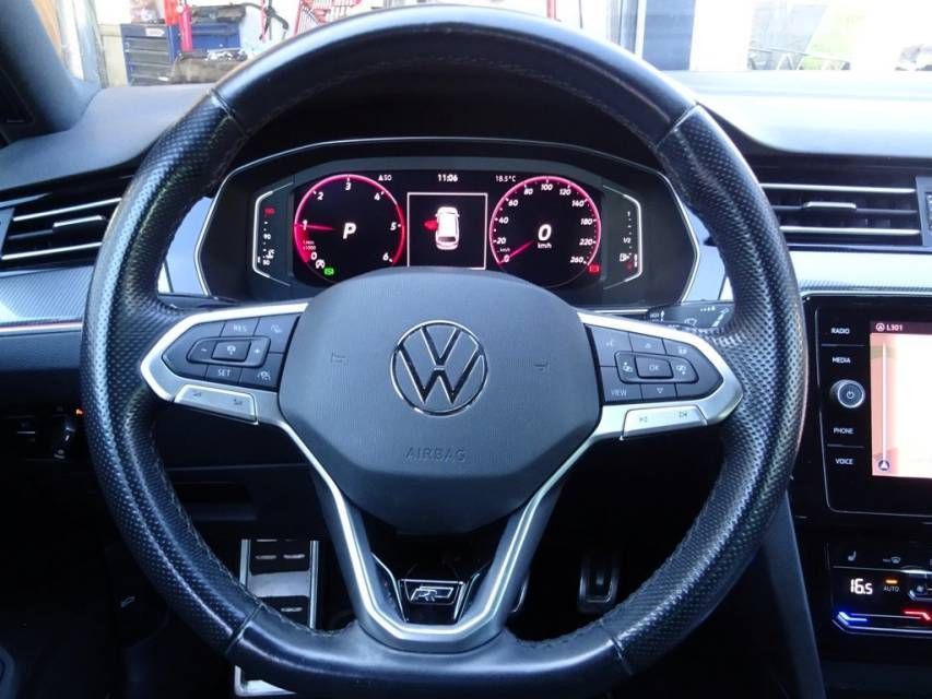 Fahrzeugabbildung Volkswagen Passat Variant 2.0 TDI 4Motion R-Line Business A