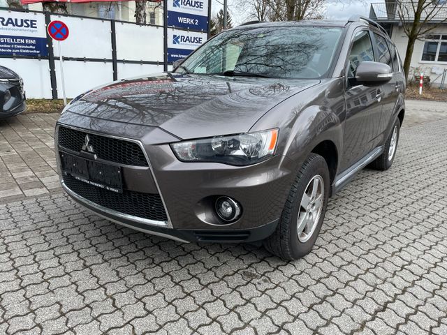 Mitsubishi Outlander Intense 4WD