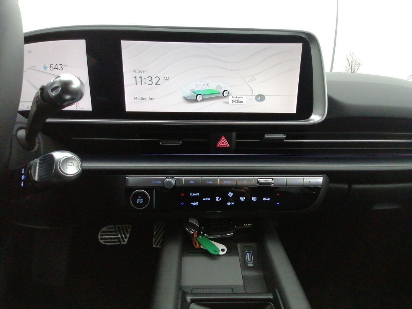 Hyundai IONIQ 6 – Bild 11