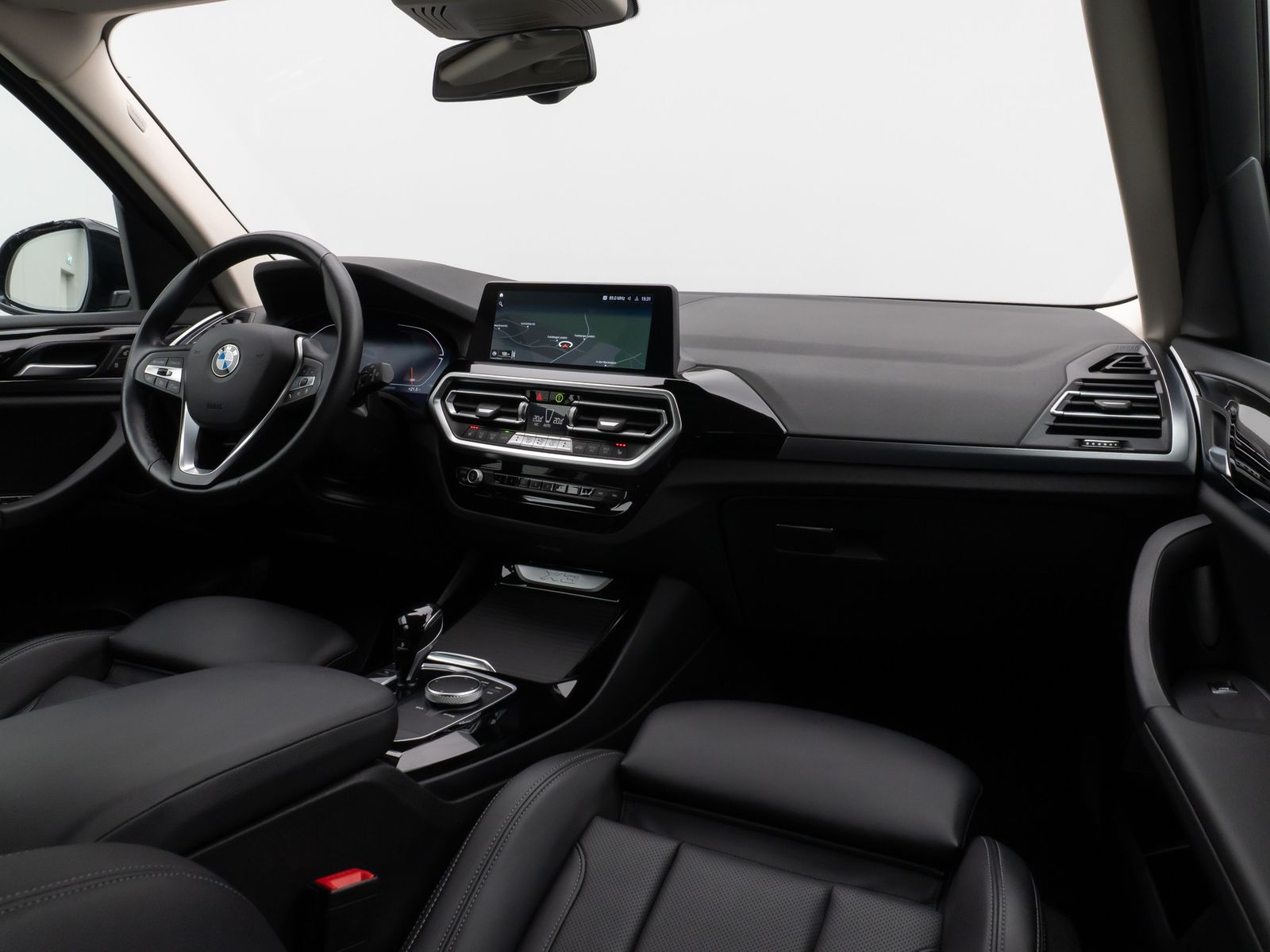 Fahrzeugabbildung BMW X3 xD20d Kamera DAB Leder AHK LED Sport 18Zoll