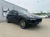 Porsche Cayenne S E-Hybrid 400ps Benzin 98 ps Elektro  - Porsche Cayenne: Ps