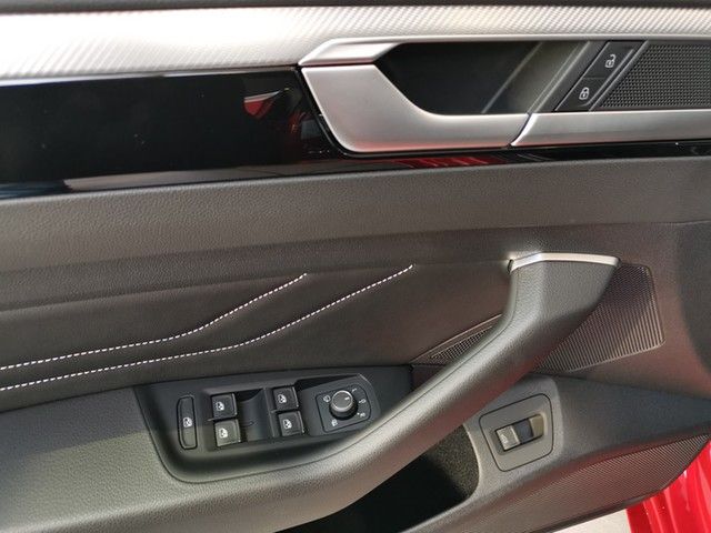 Fahrzeugabbildung Volkswagen Arteon SB TDI R-Line DSG LED AHK Navi AID HUD AC
