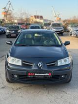 Renault Megane II Coupe / Cabrio Exception 2,0 LPG - Renault Megane Exception mit Benzin-Antrieb