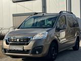 Peugeot Partner Tepee Allure/SHZ/KLIMAAUTOM:/NSW/Tempoma - gebrauchte Peugeot Partner aus dem Jahr 2017