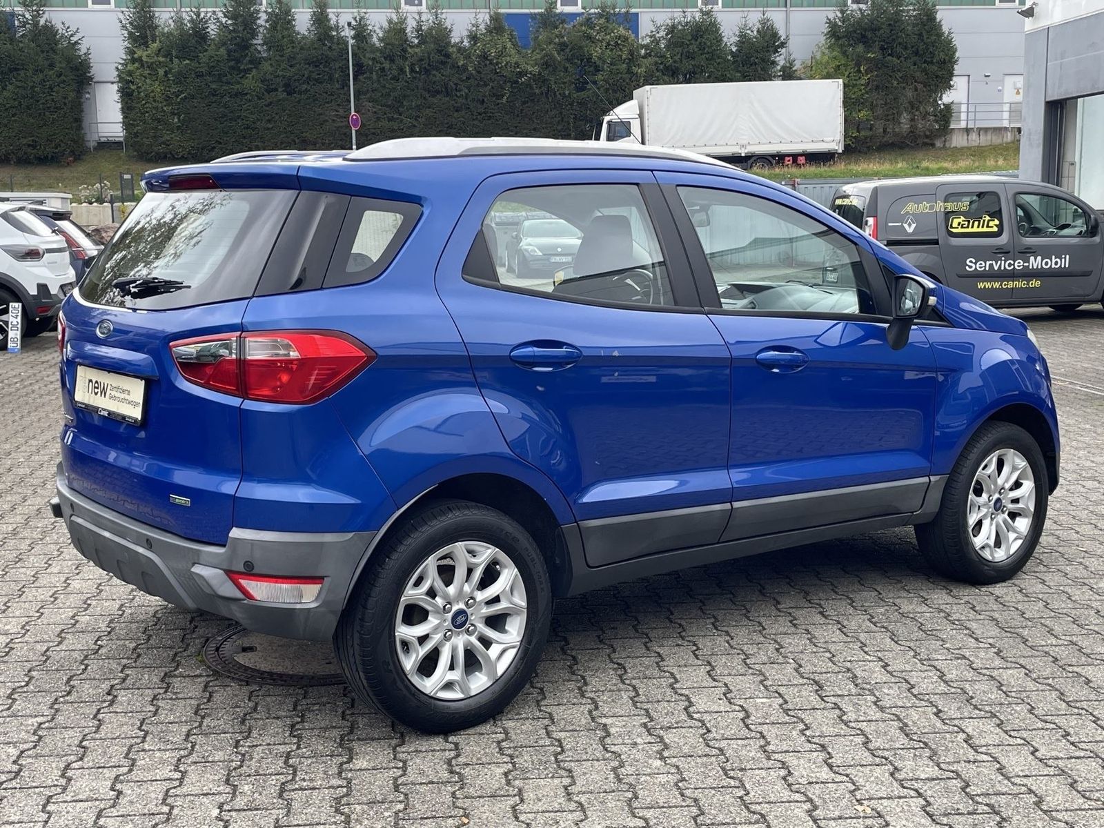 Fahrzeugabbildung Ford EcoSport Trend 1.0