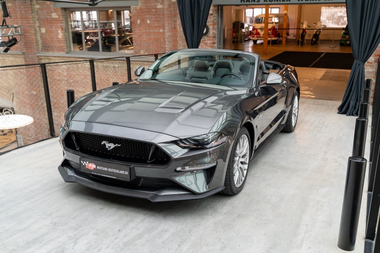 FORD Mustang (Mustang GT 5.0 Convertible COC/Navi/B&O/Sitzhzg)