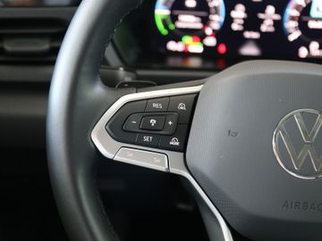 Volkswagen Caddy eHybrid DSG LED APP ACC SIDE ASSIST AHK