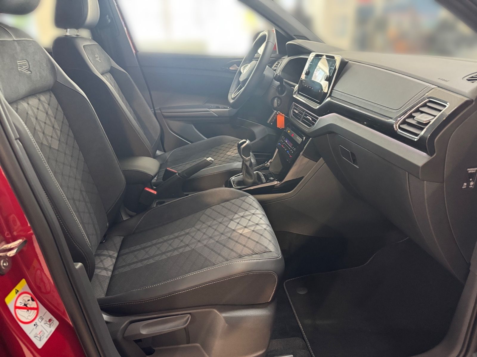 Volkswagen T-Cross - Bild 12