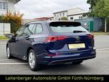 Volkswagen Golf VIII Life 2.0 TDI*ACC*DSG*LED*NAVI*STHZ*SHZ - : Blau, Fernlichtassistent