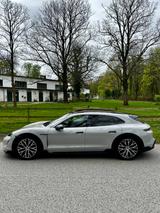 Porsche Taycan 4 Cross Turismo - Approved / BOSE / Pano  - Porsche Taycan in Duisburg