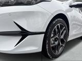 Kia Ceed_sw Ultimate Edition 1.5T Mild-Hybrid DCT St - mit Benzin-Antrieb: Leichtmetallfelgen