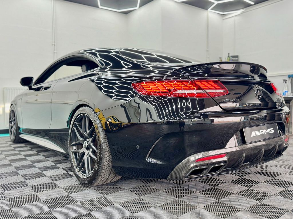 Mercedes-Benz S 63 AMG