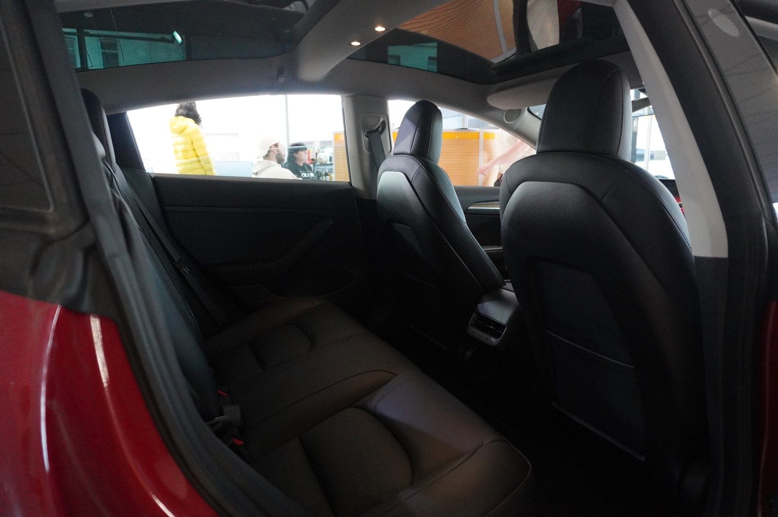 Fahrzeugabbildung Tesla Model 3 LONGRANGE DUAL-MOTOR NAVI/KAMERA/DAB/AMD